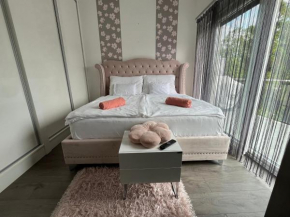 Smeraldo Penthouse Zamardi, Zamárdi